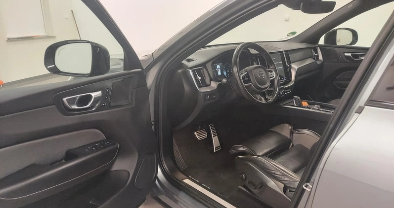 Volvo XC 60 cena 157000 przebieg: 107456, rok produkcji 2022 z Rydułtowy małe 596